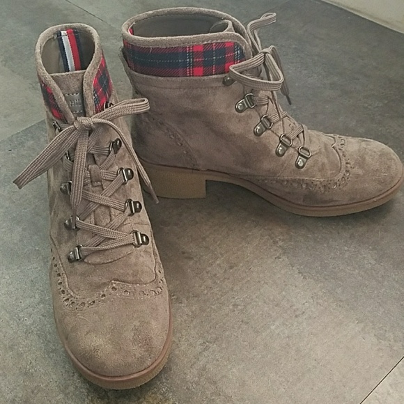 Tommy Hilfiger Shoes - Tommy Hilfiger Boots